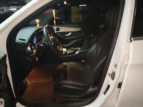 Mercedes-Benz Mercedes-Benz GLC