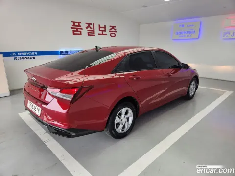Hyundai Elantra (Avante)