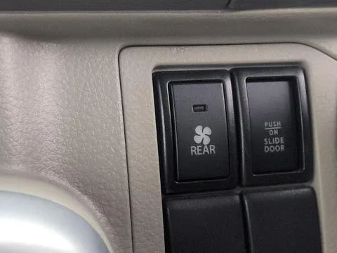 Nissan Clipper Rio