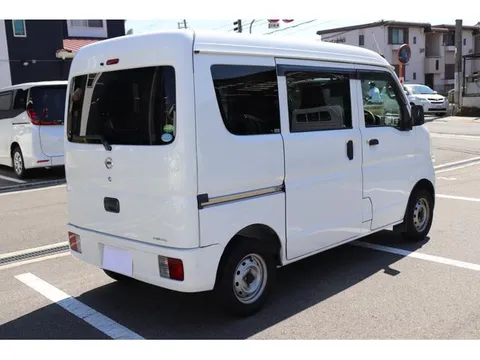 Nissan Clipper