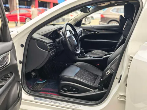 Cadillac ATS-L