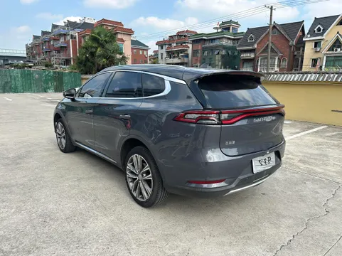 BYD Tang