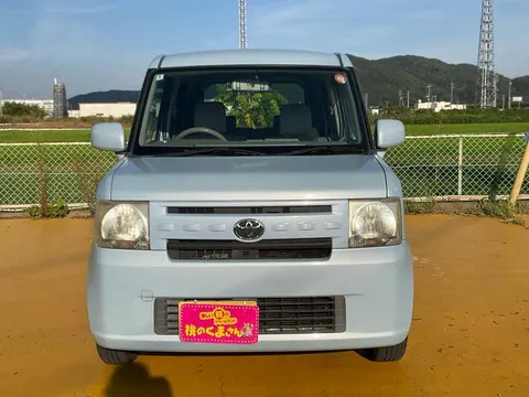 Toyota Pixis Space