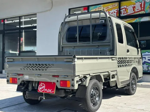 Suzuki Carry Track