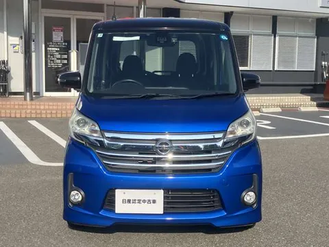 Nissan Dayz Roox