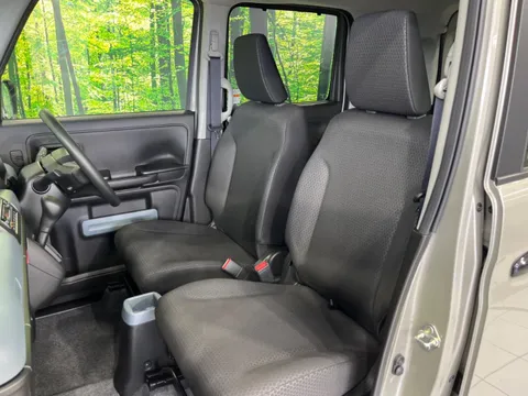 Suzuki Spacia Base