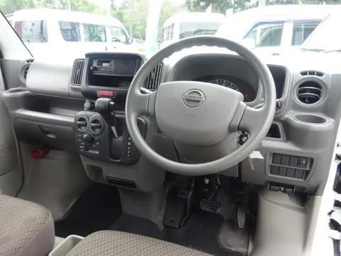 Nissan Clipper