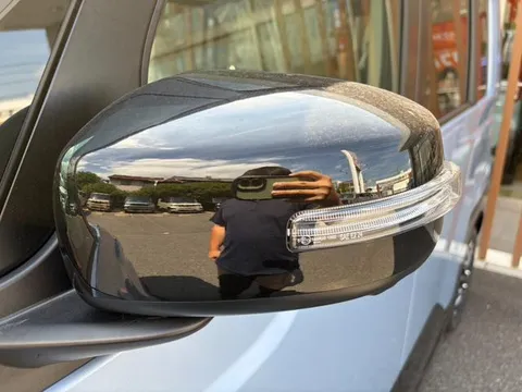 Mitsubishi Delica Mini