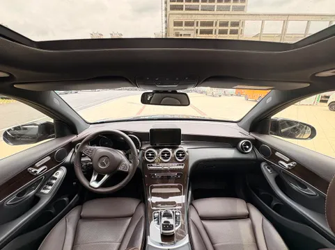 Mercedes-Benz Mercedes-Benz GLC