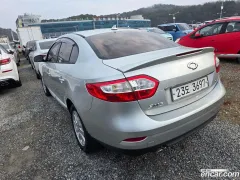 Renault SM3