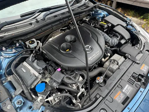 Mazda Axela Sport