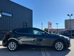 Mazda Axela Sport
