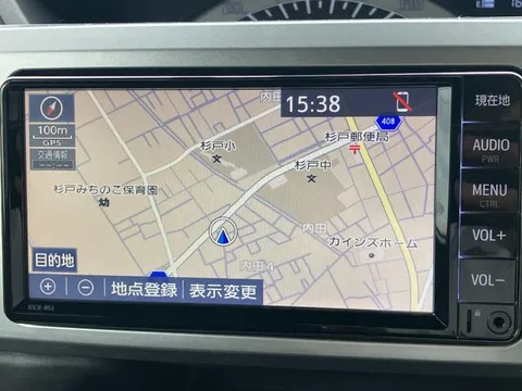 Toyota Pixis Mega