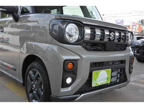 Suzuki Spacia