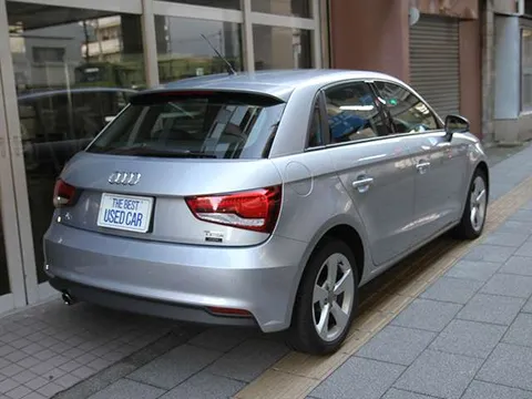 Audi A1