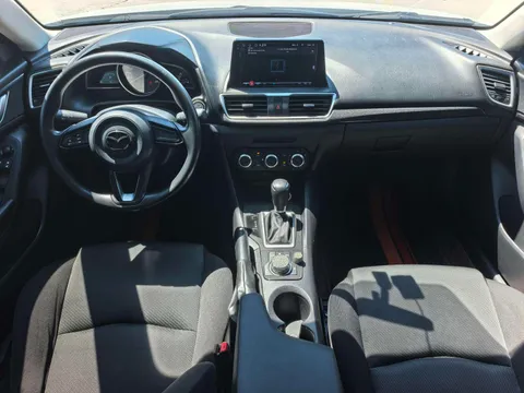 Mazda Mazda 3