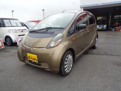 Mitsubishi I