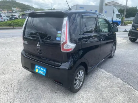 Mitsubishi eK Custom