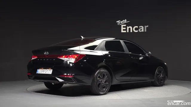 Hyundai Elantra (Avante)