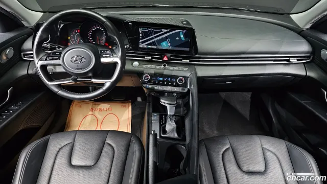 Hyundai Elantra (Avante)