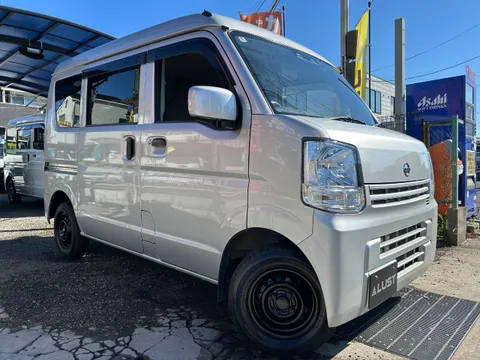 Nissan Clipper