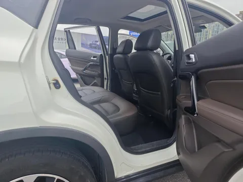 Gac GS4