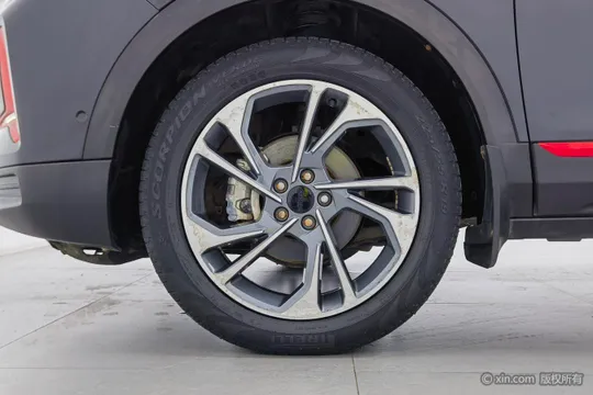 Dongfeng AX7