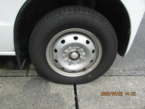 Nissan Clipper