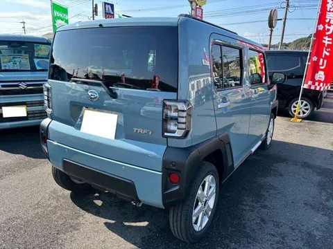 Daihatsu Taft