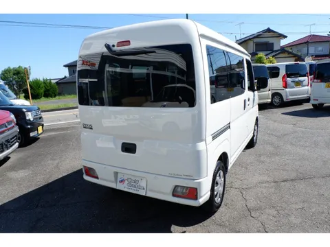 Toyota Pixis Van