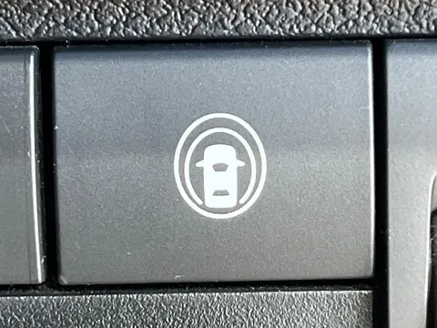 Mitsubishi eK X