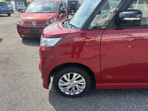 Suzuki Spacia Custom Z