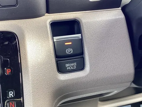 Honda N-BOX Joy