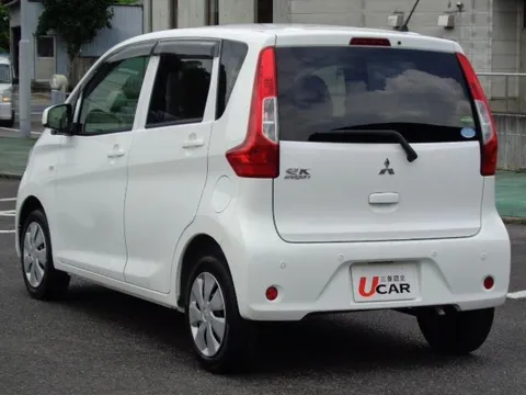 Mitsubishi eK Wagon