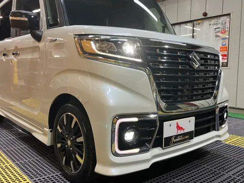Suzuki Spacia Custom