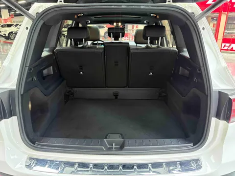 Mercedes-Benz Mercedes-Benz GLB