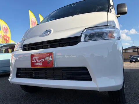 Toyota TownAce Van