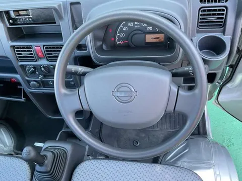 Nissan Clipper Truck
