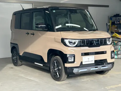 Mitsubishi Delica Mini
