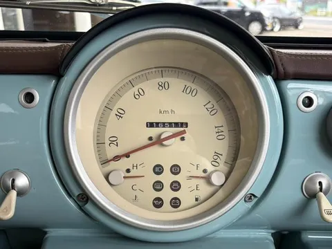 Nissan Pao