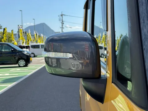 Suzuki Spacia Gear