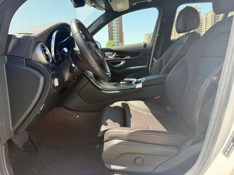 Mercedes-Benz Mercedes-Benz GLC
