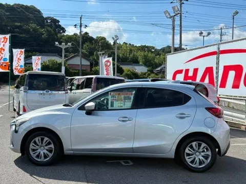 Mazda Mazda2 (Demio)