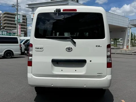 Toyota TownAce Van