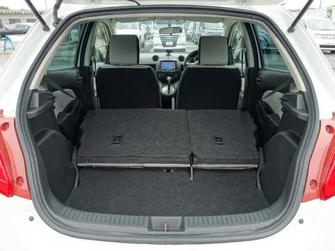 Mazda Mazda2 (Demio)