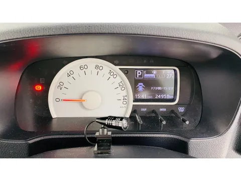 Daihatsu Mira Tocot