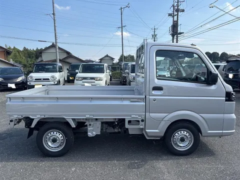 Nissan Clipper Truck