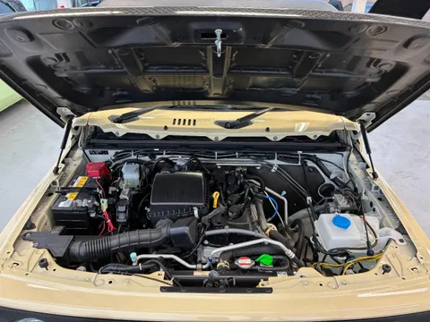 Suzuki Jimny Sierra