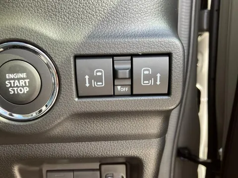 Suzuki Spacia Gear