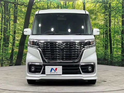 Suzuki Spacia Custom